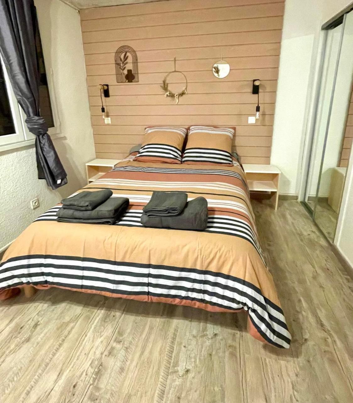 Appartement Avec Piscine En Vallee D'Ossau Bielle Exteriér fotografie